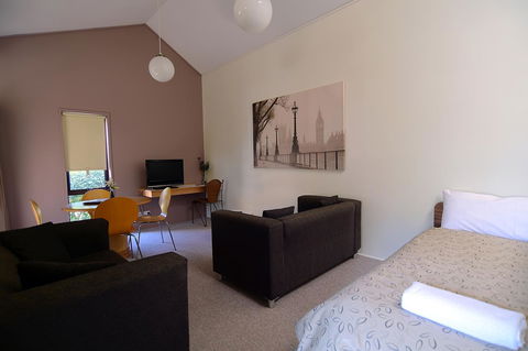 Executive Hideaway - Hotel WA 17