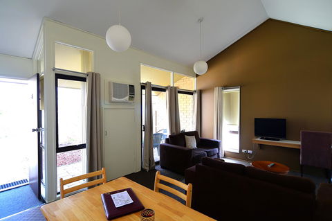 Executive Hideaway - Hotel WA 7