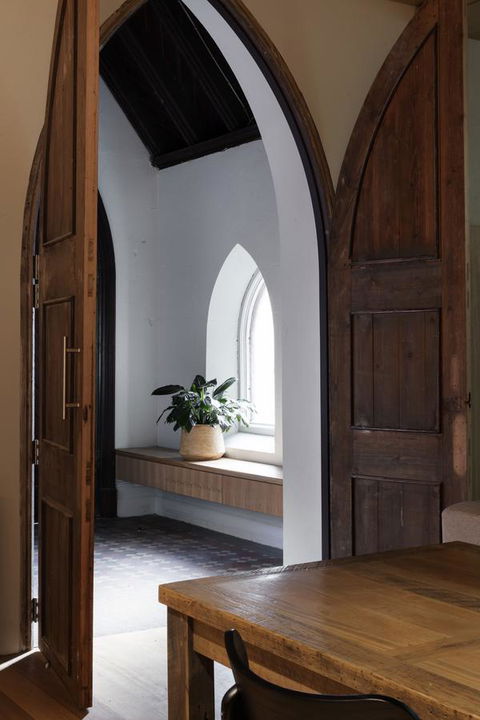 Converted Blue Stone Church - Hotel WA 10
