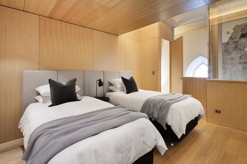 Converted Blue Stone Church - Hotel WA 20