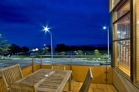 Lornebeach Apartments - Hotel WA 17