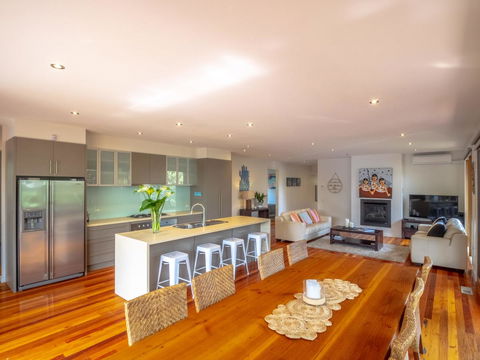 Blairgowrie Moonah Beach House: Walk To Beach - Hotel WA 3
