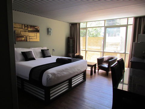 The Olive Tree Motel - Hotel WA 15