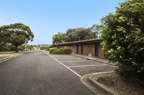 Burvale Hotel - Hotel WA 28