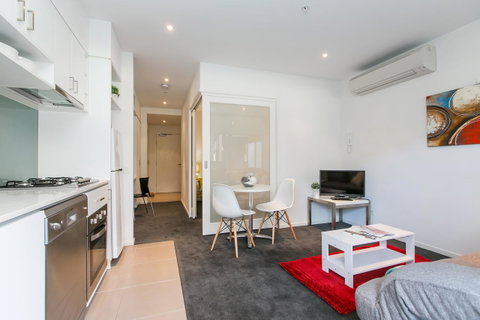 Complete Host The River Apartments - Hotel WA 7