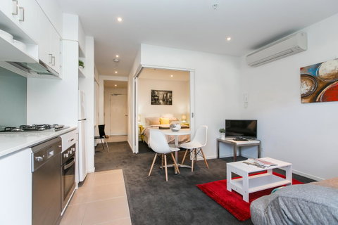 Complete Host The River Apartments - Hotel WA 1