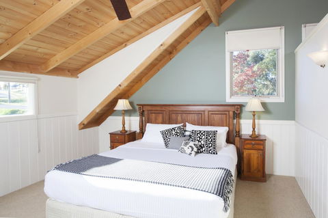 Beechworth Cedar Cottages - Hotel WA 8