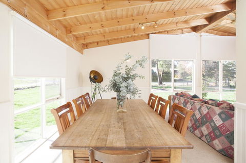 Beechworth Cedar Cottages - Hotel WA 3