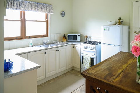 Miss Pym's Cottage - Hotel WA 26