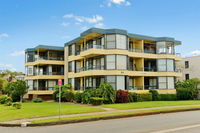 Book Port Macquarie Accommodation Vacations Hotel WA Hotel WA