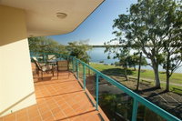 Book Maroochydore Accommodation Vacations Hotel WA Hotel WA