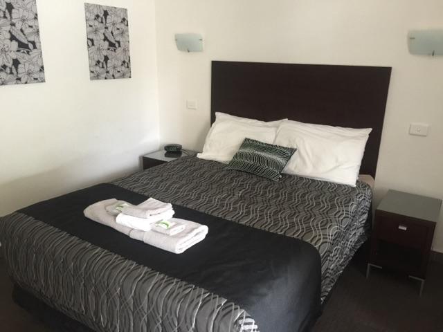 Nyerimilang VIC Hotel WA