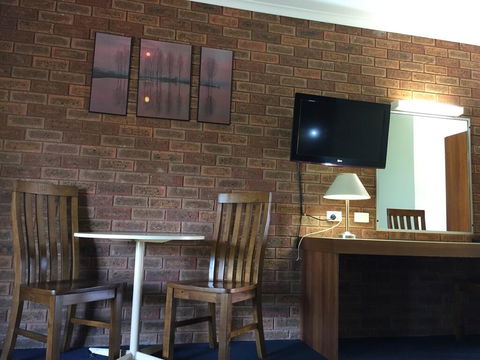 The Finley Palm Motor Inn - Hotel WA 3