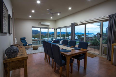 The Hill House - Hotel WA 3