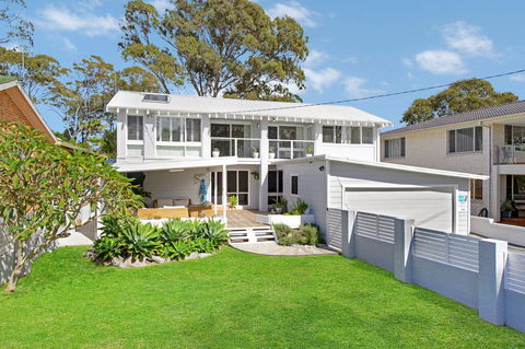 THE LAKE HOUSE - WiTH SWIMMING POOL - Hotel WA 0
