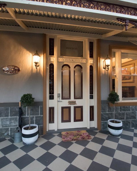 The Oaks Lilydale Accommodation - Hotel WA 3