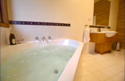 The Orchard Luxury Accommodation - Hotel WA 2