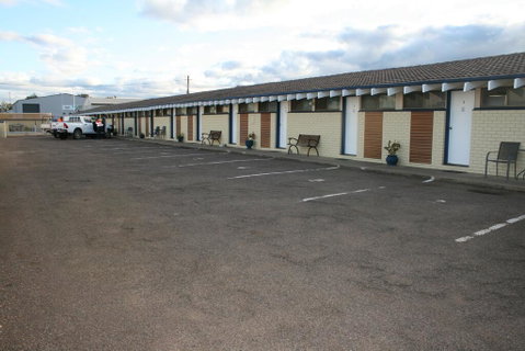 The Plains Motor Inn - Hotel WA 1