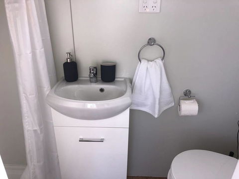 The Saddle Camp Tiny House, Braidwood - Hotel WA 2