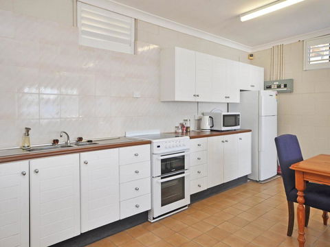 The Studio On The Lake @ Fishing Point, Lake Macquarie - Honestly Put The Line In And Catch Fish - Hotel WA 3