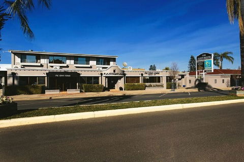 The Town House Motor Inn - Hotel WA 1
