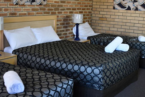 The Town House Motor Inn - Hotel WA 3