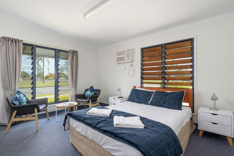 Tin Can Bay's Sleepy Lagoon Motel - Hotel WA 1