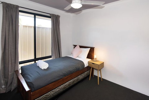 Tootys Place - Hotel WA 3