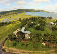 Top of the Lake Holiday Units - Hotel WA