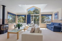 Book Jindabyne Accommodation Vacations Hotel WA Hotel WA