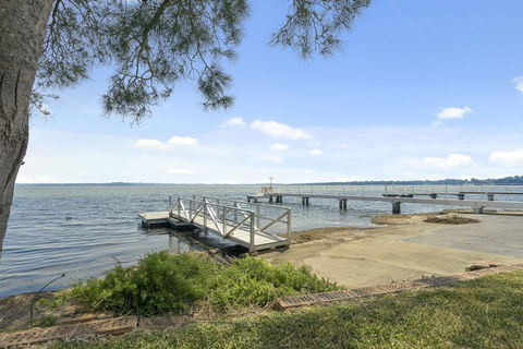 Toukley Lakefront House,Toukley - Hotel WA 2