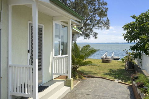 Toukley Lakefront House,Toukley - Hotel WA 1