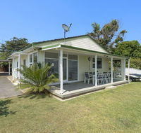 Toukley Lakefront HouseToukley - Hotel WA