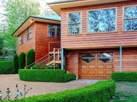 Treetops - Elegant, Inviting, Designer, Cedar Home - Hotel WA 2