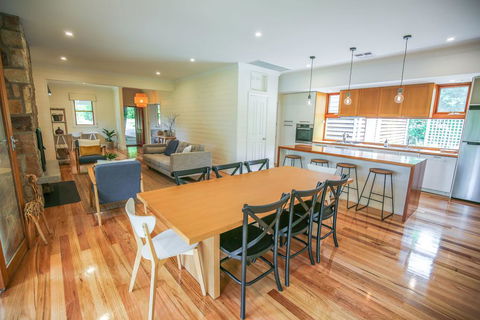 Two Oaks - Hotel WA 1