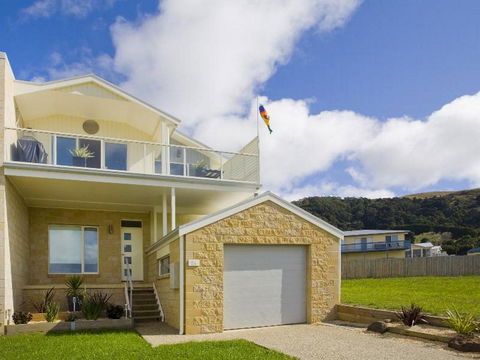 Two Views - Hotel WA 1