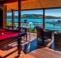 Uisce Luxury Holiday House With Jacuzzi Pool Table Cinema Premium Foxtel And Two Buggies - Hotel WA