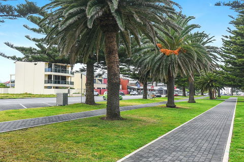Ultimate Esplanade - 3 Storey Experience - WiFi - Hotel WA 2
