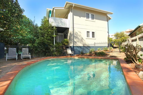 Unit 2, On The Park, 22 Frank Street Coolum Beach, 400 BOND, LINEN INCLUDED - Hotel WA 0