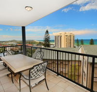 Unit 4 Beaumont Sur Mer 13 - 15 Pacific Terrace Coolum Beach 400 BOND LINEN SUPPLIED