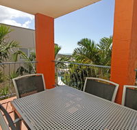 Unit 4 Cooltoro Court 7 Frank Street Coolum Beach 400 BOND LINEN INCLUDED