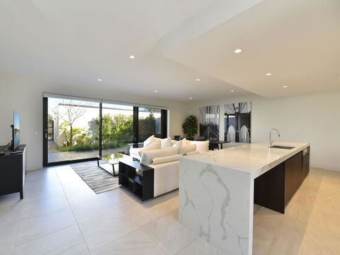 Villa Positano Waterside At Trinity Point - Hotel WA 3