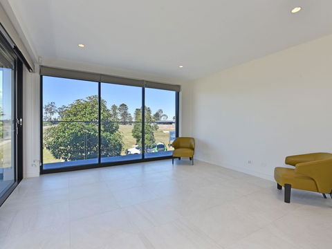 Villa Sorrento Waterside At Trinity Point - Hotel WA 3