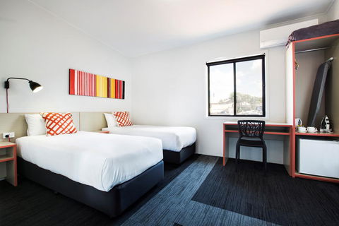 Villawood Hotel - Hotel WA 2
