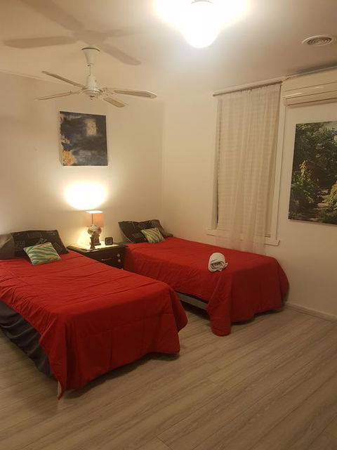Warm Friendly Family Environment In Braybrook - Hotel WA 0