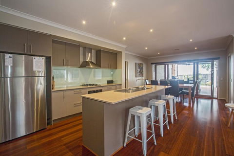 Nautical Rise Torquay - Hotel WA 3