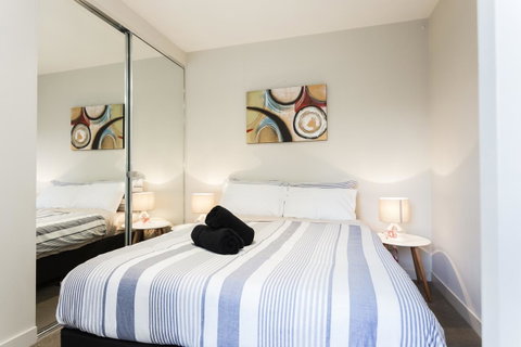 Complete Host 50 Claremont St Apartments - Hotel WA 15