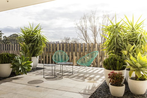 Complete Host 50 Claremont St Apartments - Hotel WA 3