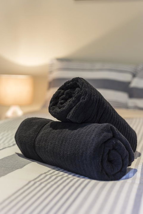 Complete Host 50 Claremont St Apartments - Hotel WA 8