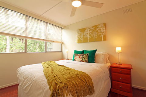 Colour Pop Fitzroy - 3 Bedroom Pet Friendly - Hotel WA 13